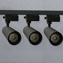 Cargar imagen en el visor de la galería, Lámpara De Riel 1.0 m. con kit de 3 spots dirigibles LED de 7w cada uno.